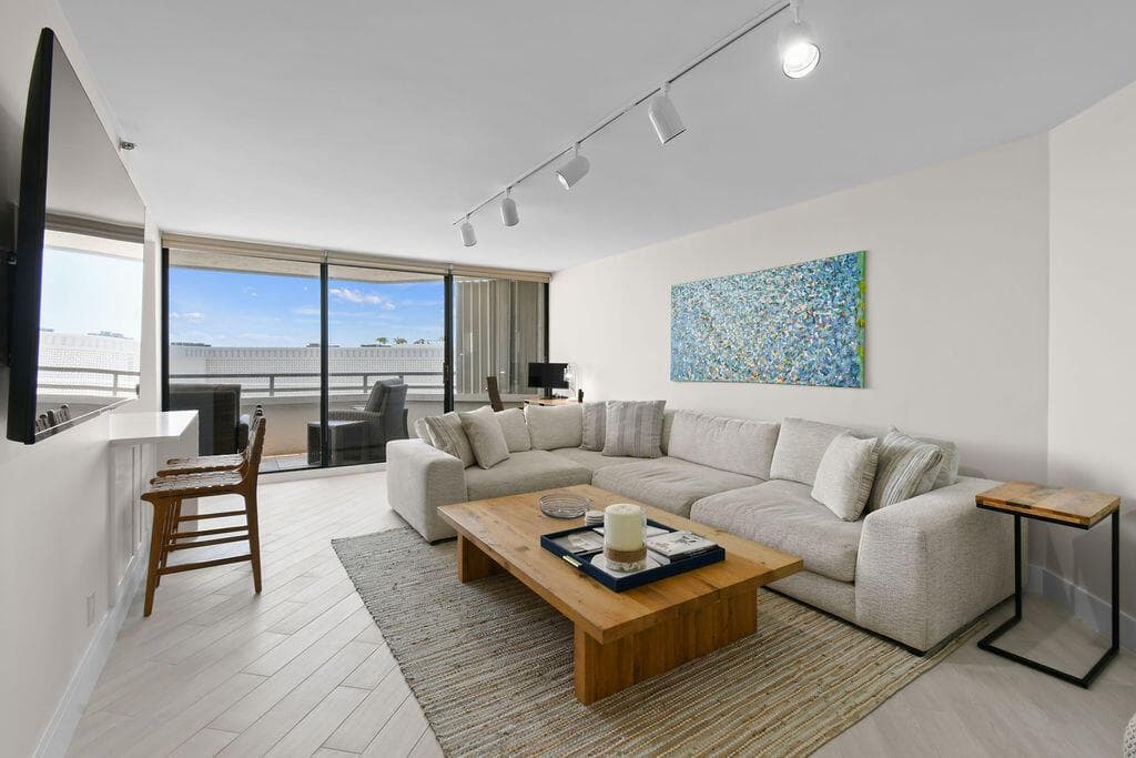 3560 S Ocean Boulevard 907 photo 5
