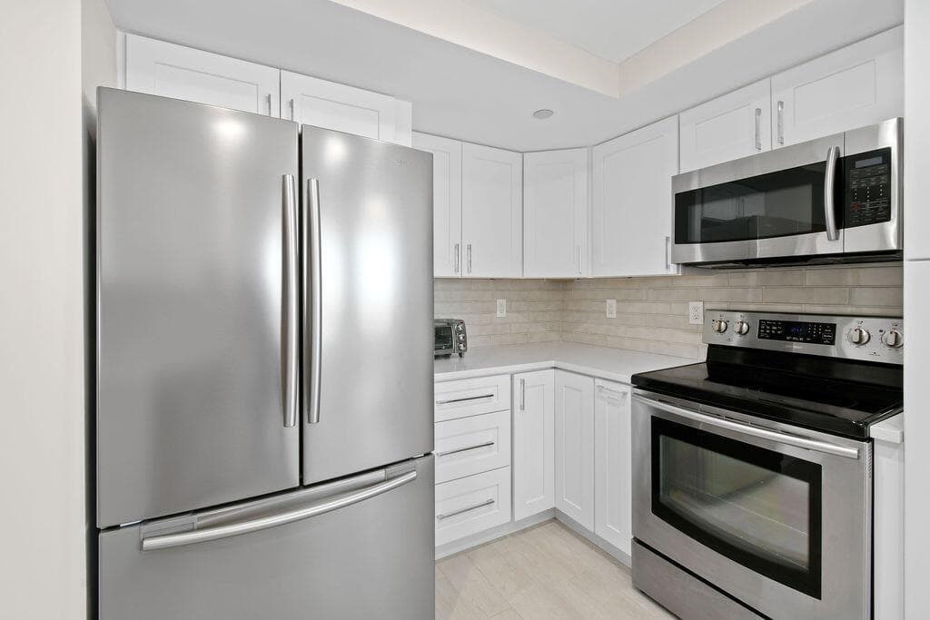 3560 S Ocean Boulevard 907 photo 14