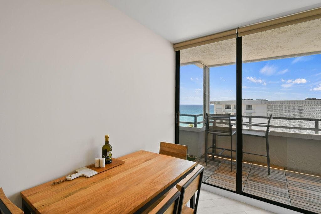 3560 S Ocean Boulevard 907 photo 11