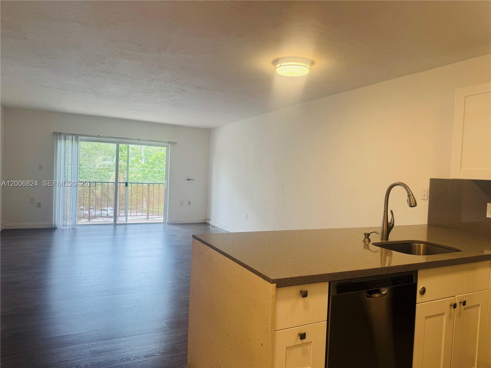 2600 NE 135th St 3F-A photo 16