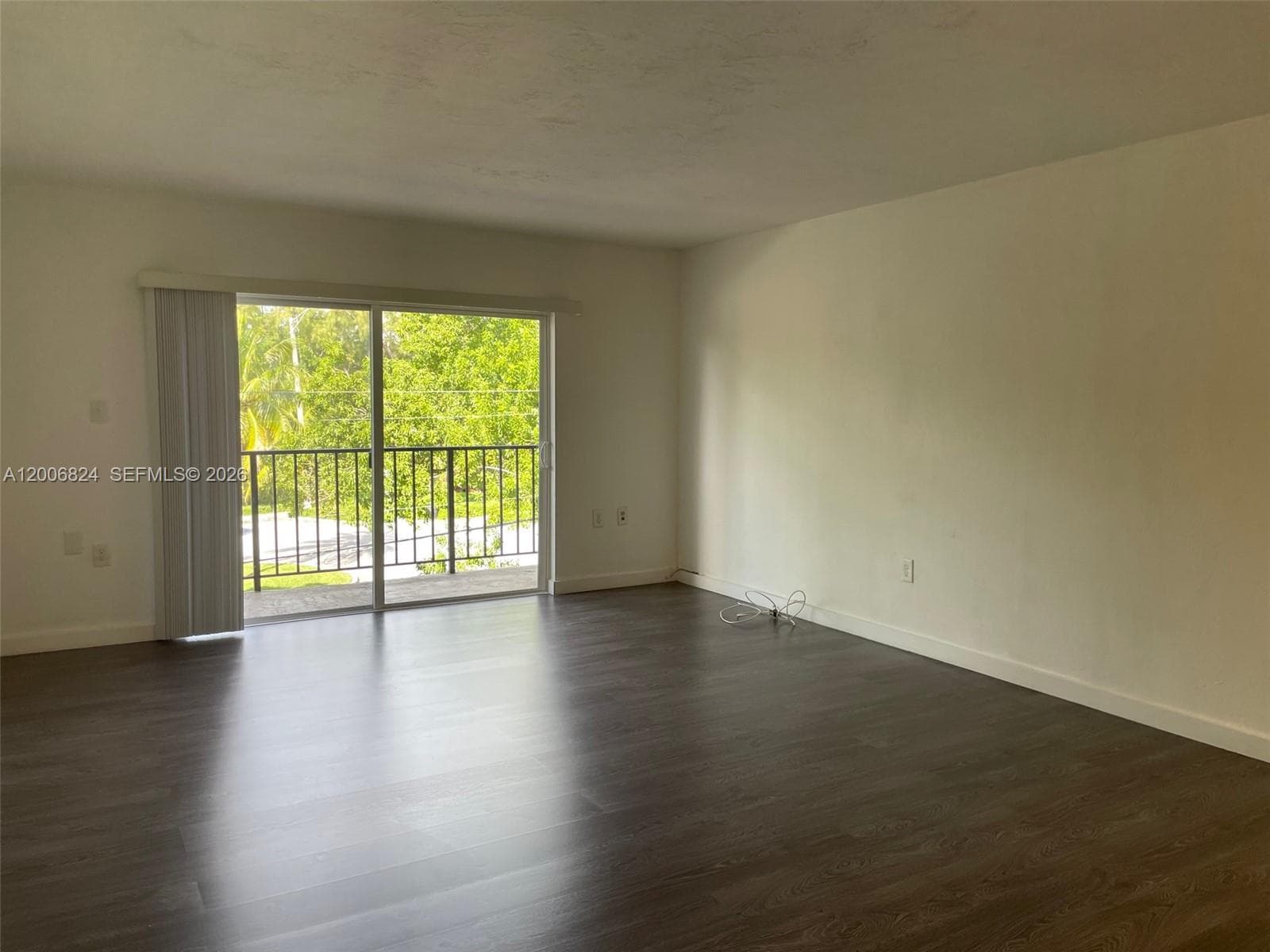 2600 NE 135th St 3F-A photo 11