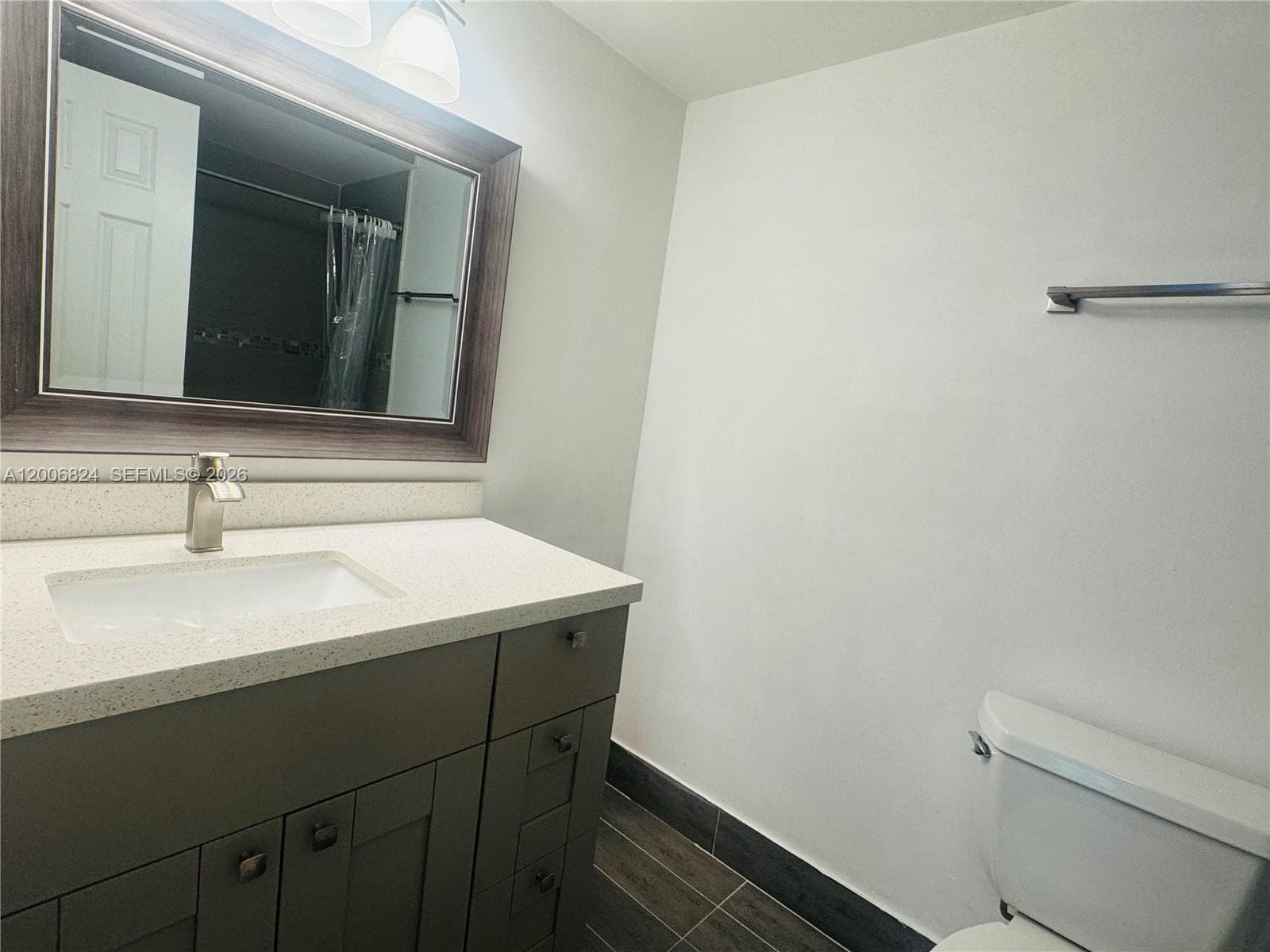2600 NE 135th St 3F-A photo 21