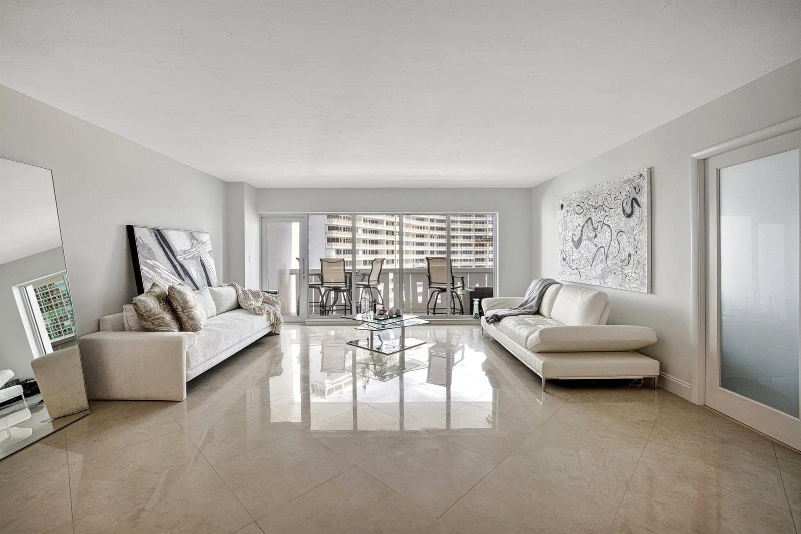 2100 S Ocean Drive 7-cd photo 16