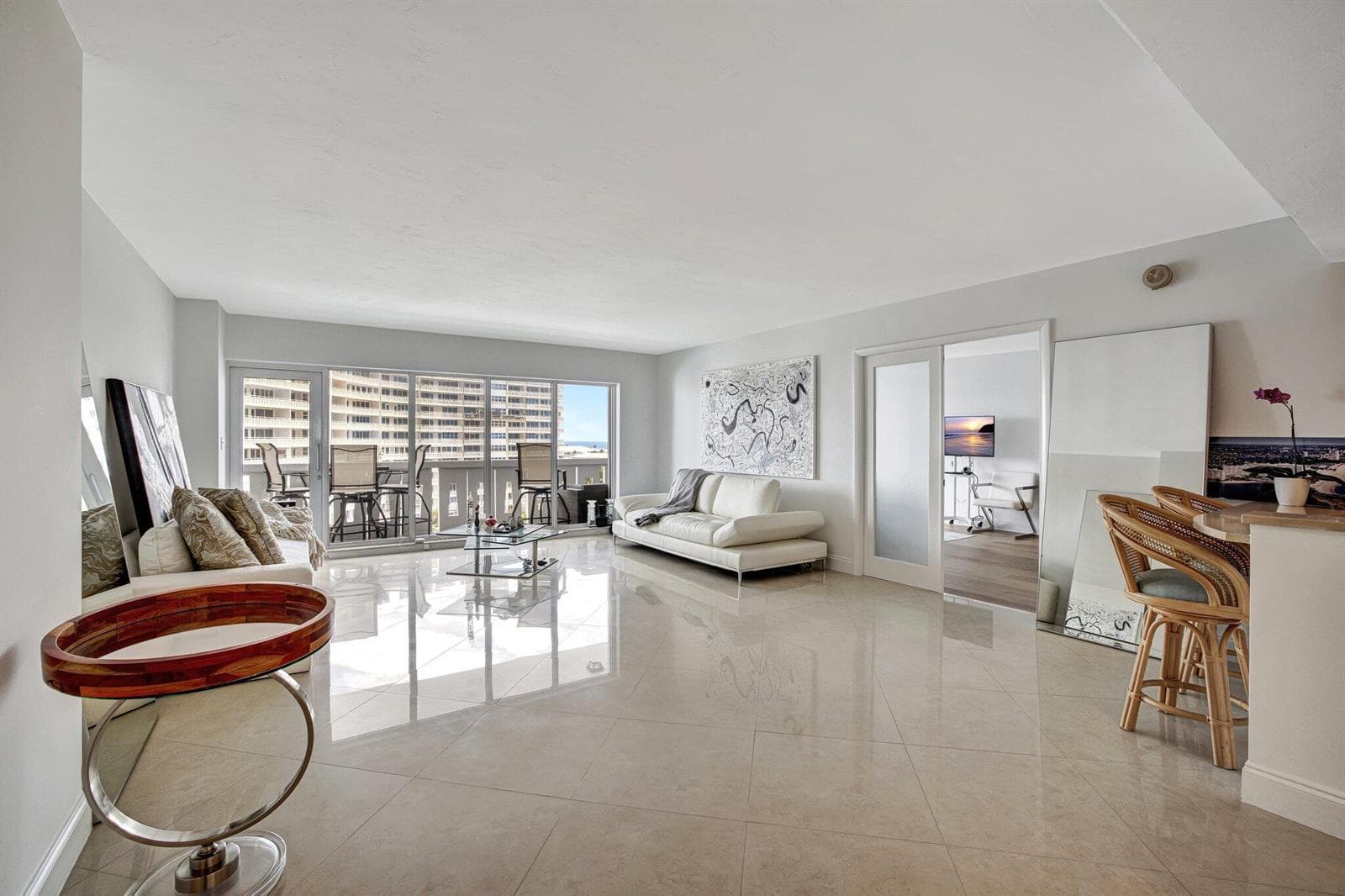 2100 S Ocean Drive 7-cd photo 25