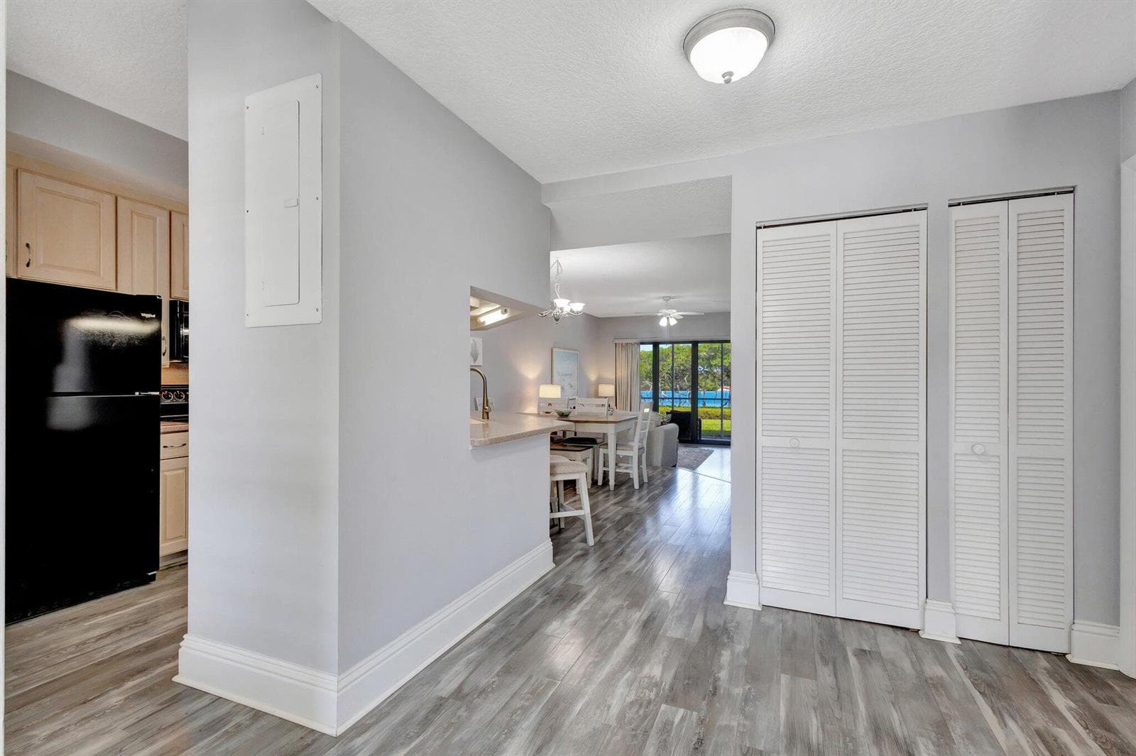 200 Waterway Road 109 photo 20