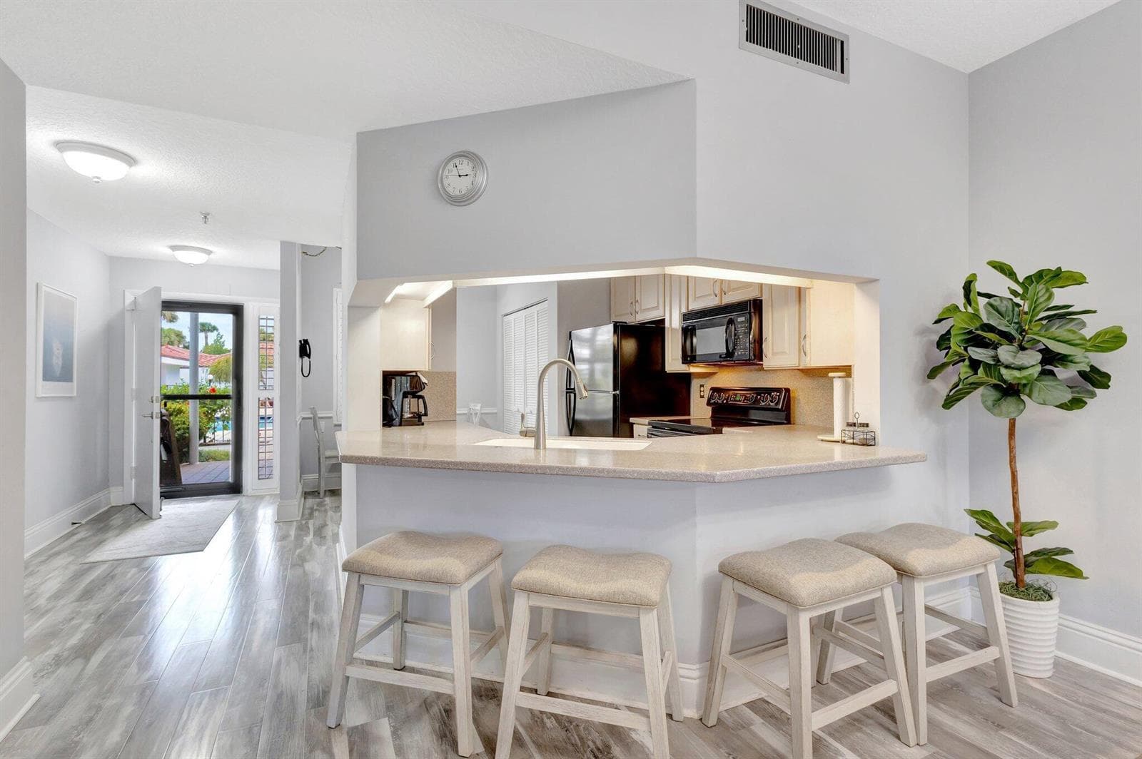 200 Waterway Road 109 photo 10