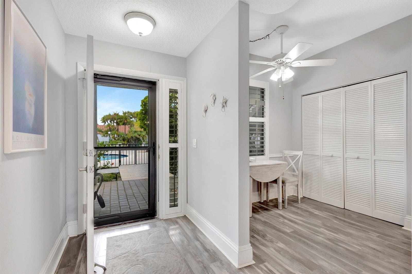 200 Waterway Road 109 photo 19