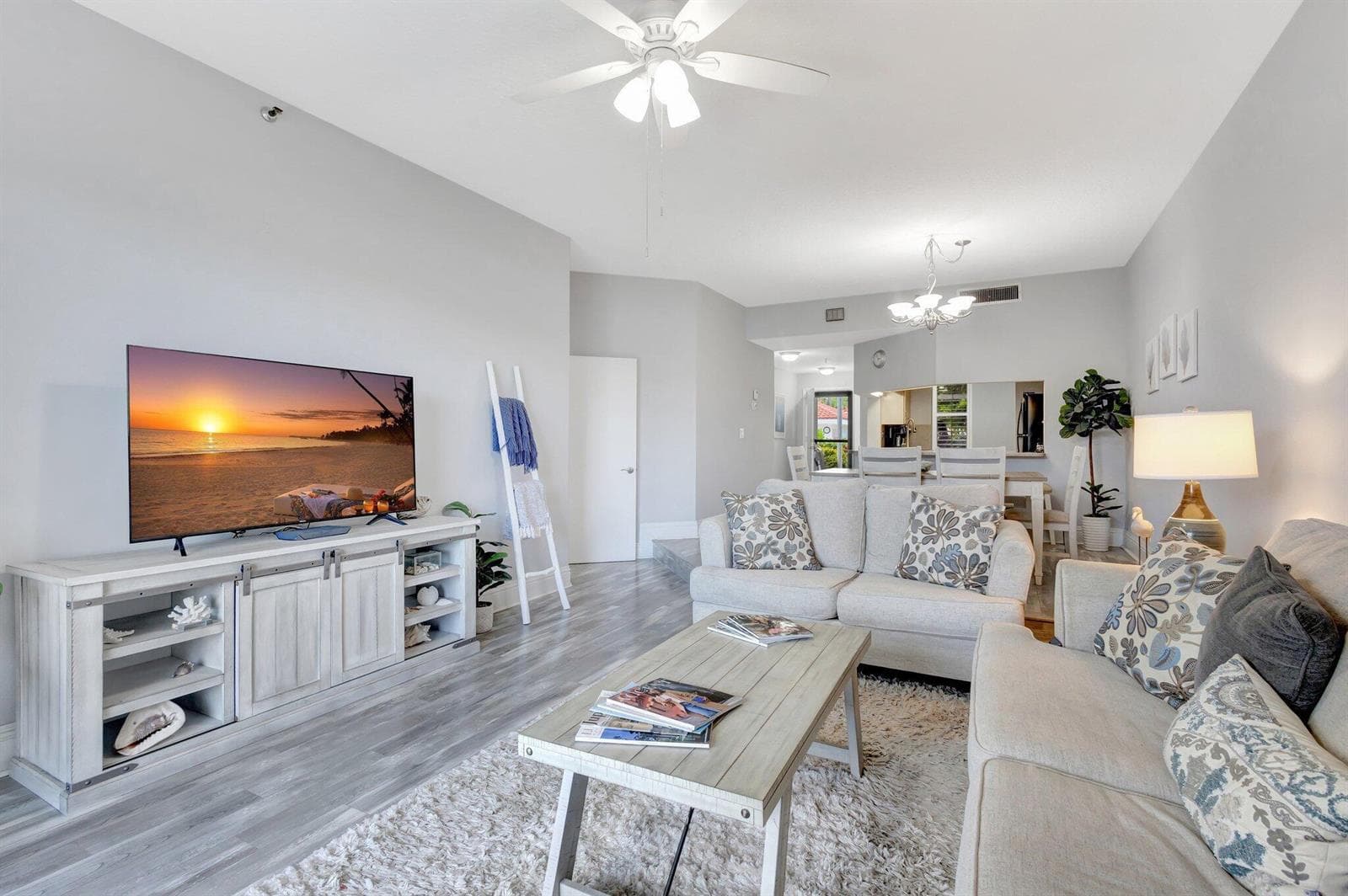 200 Waterway Road 109 photo 4