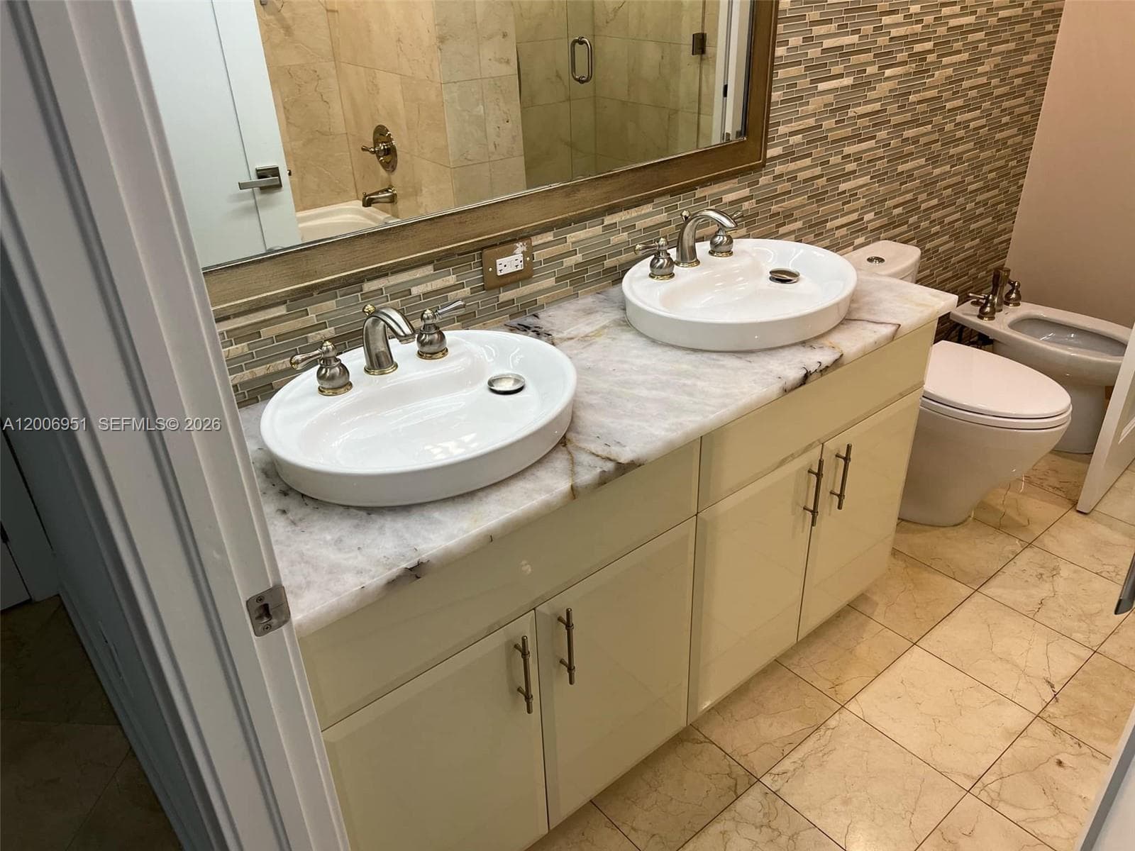 6365 Collins Ave 906 photo 11