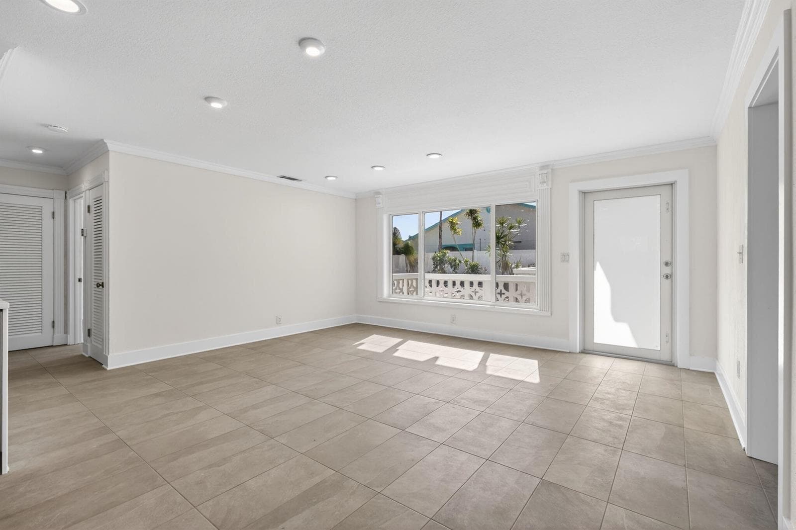 624 Southwind Circle 3 photo 22
