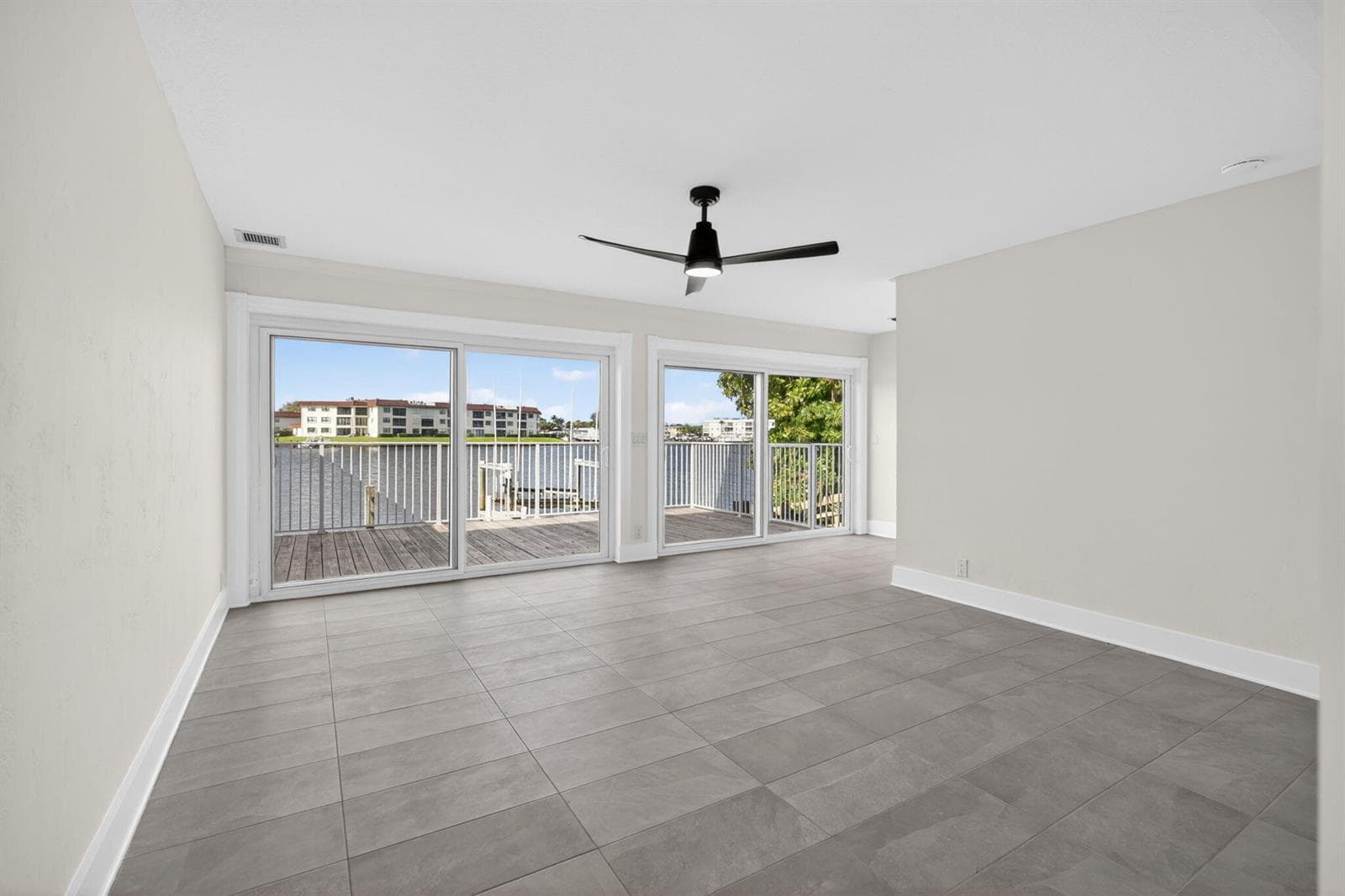 624 Southwind Circle 3 photo 3