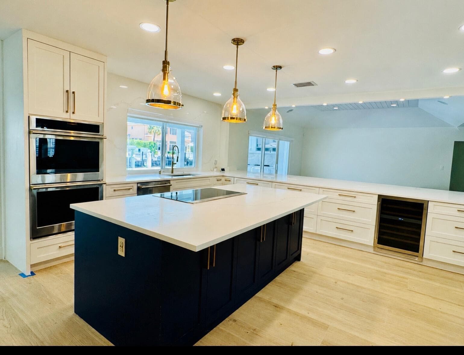 885 Nafa Drive photo 7