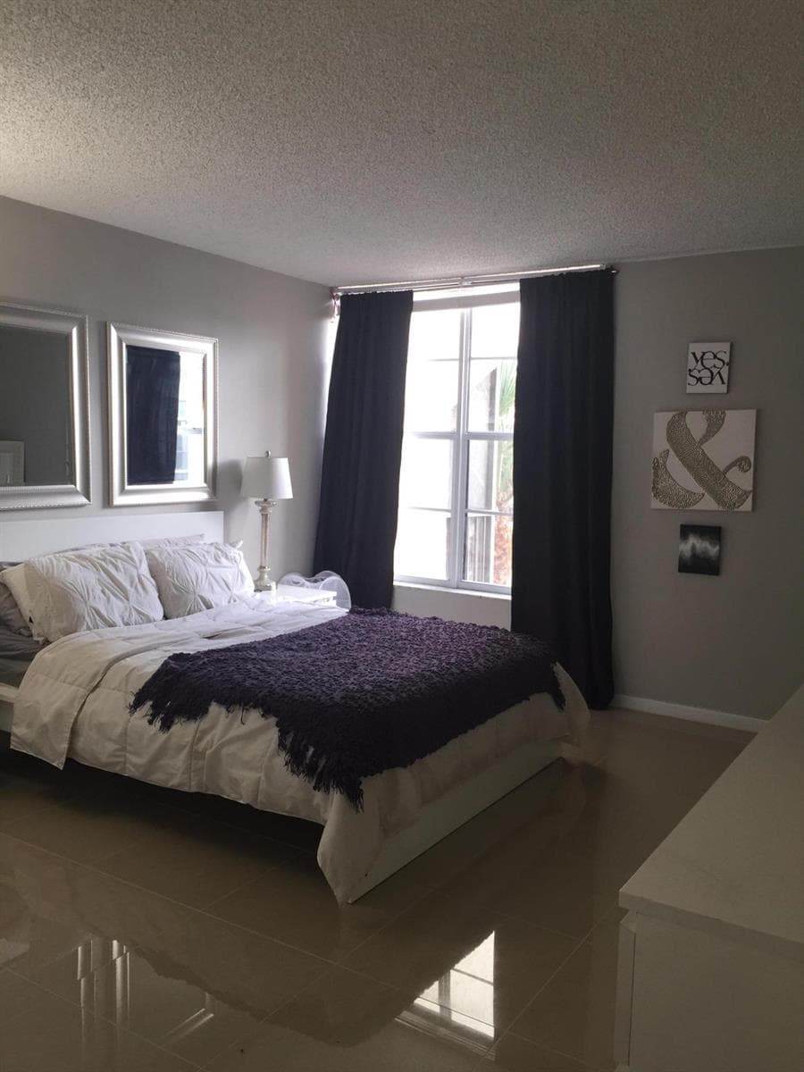 10 Royal Palm Way 2030 photo 23
