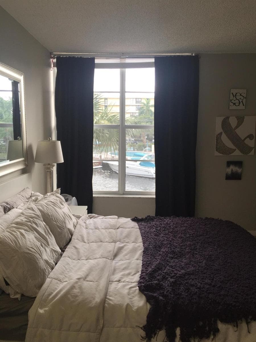 10 Royal Palm Way 2030 photo 24