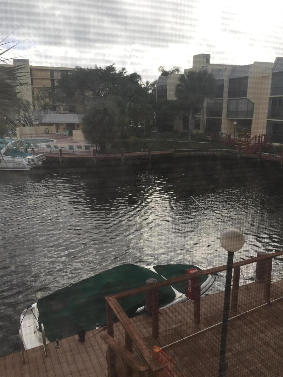 10 Royal Palm Way 2030 photo 19