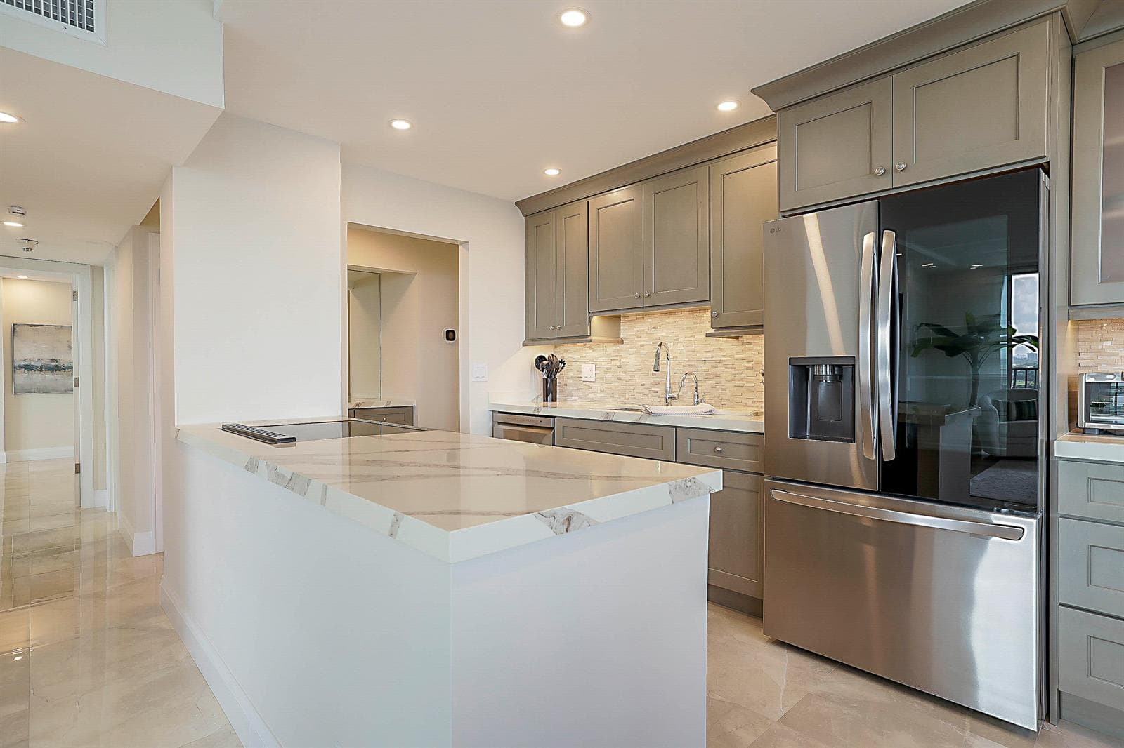 2121 N Ocean Boulevard 1101w photo 13