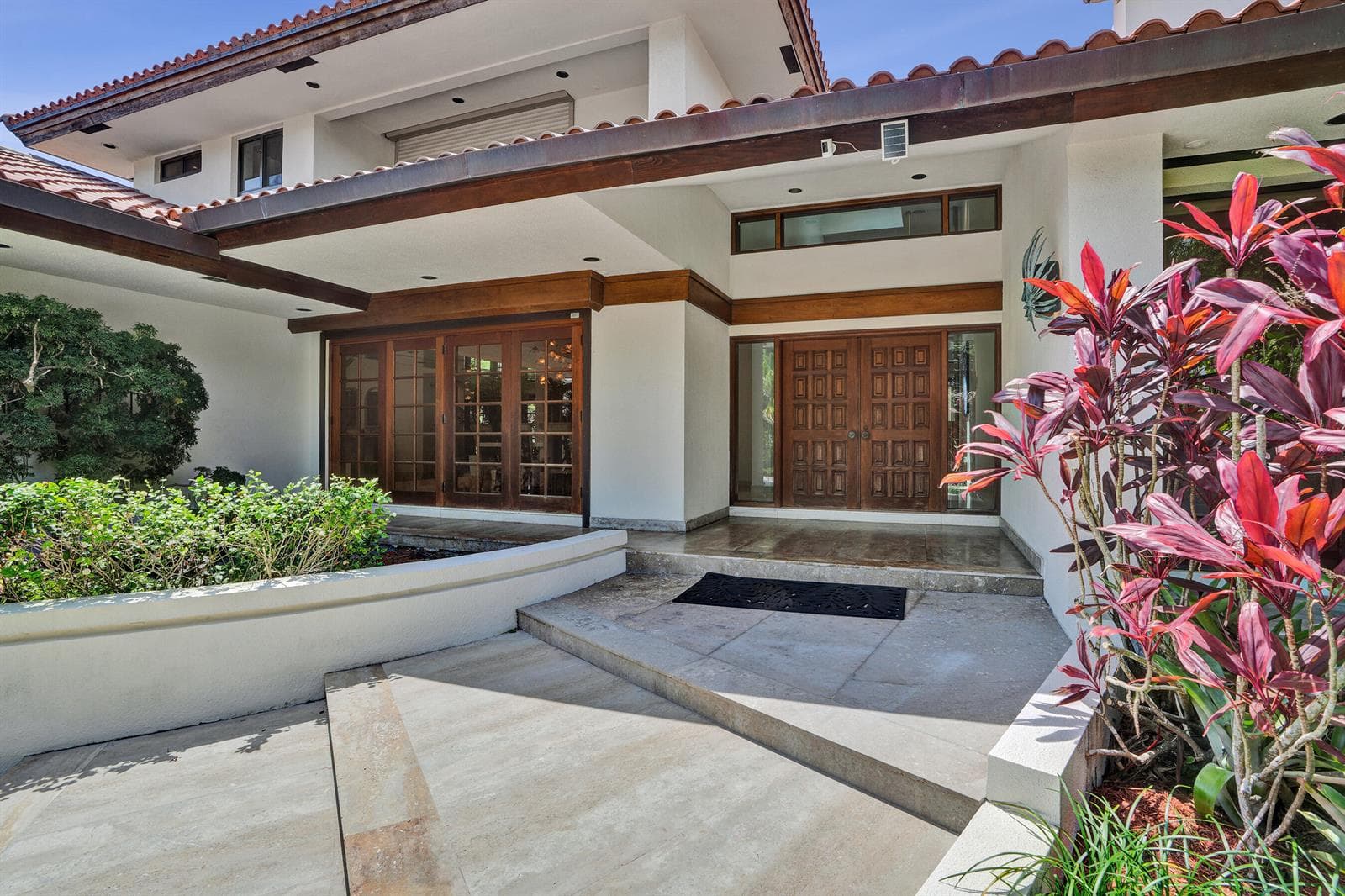 2441 SW 28th Avenue photo 8