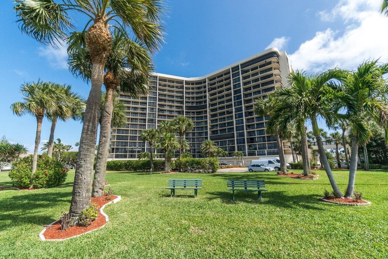 4740 S Ocean Boulevard 507 photo 23