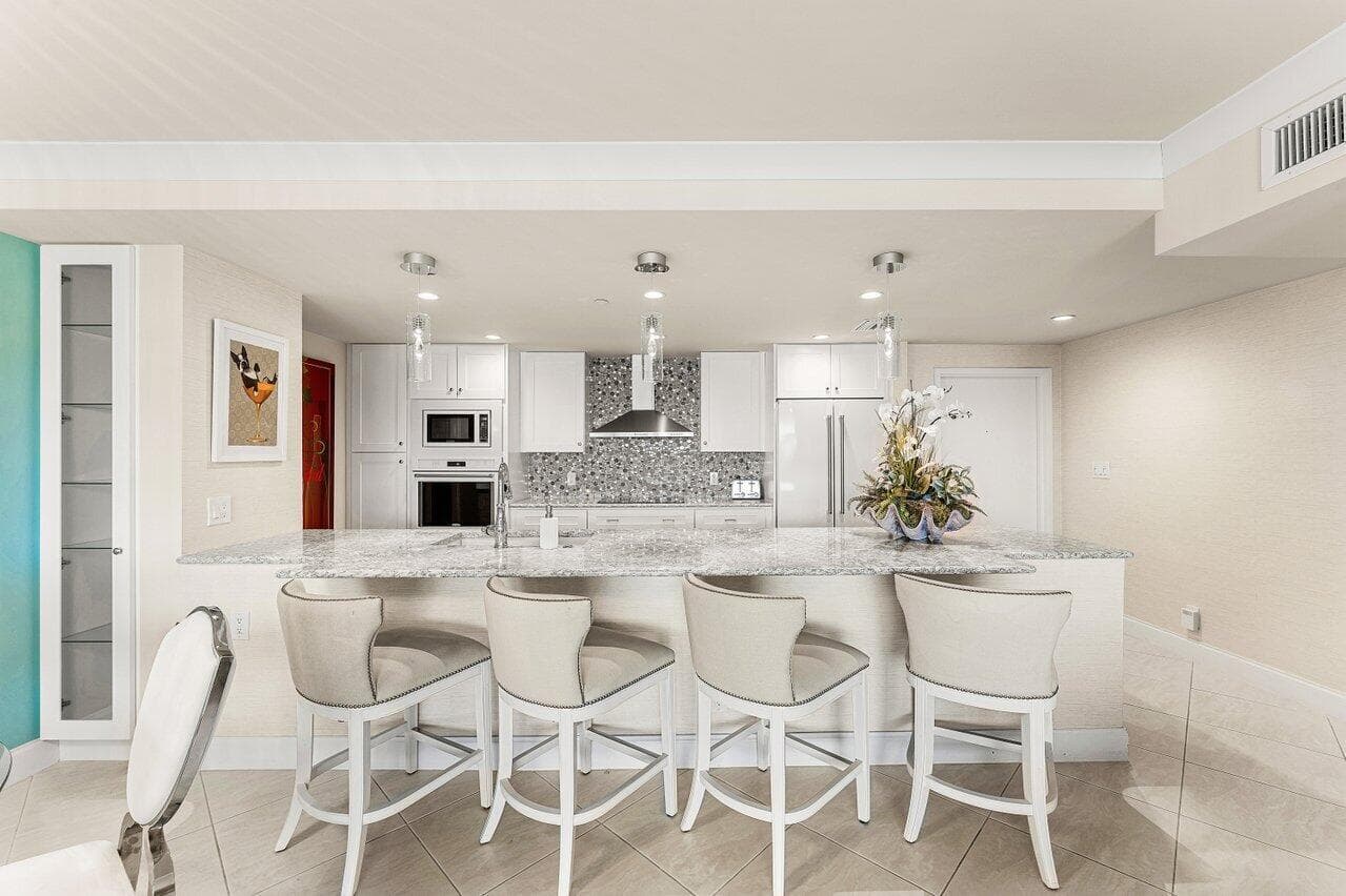 4740 S Ocean Boulevard 507 photo 2