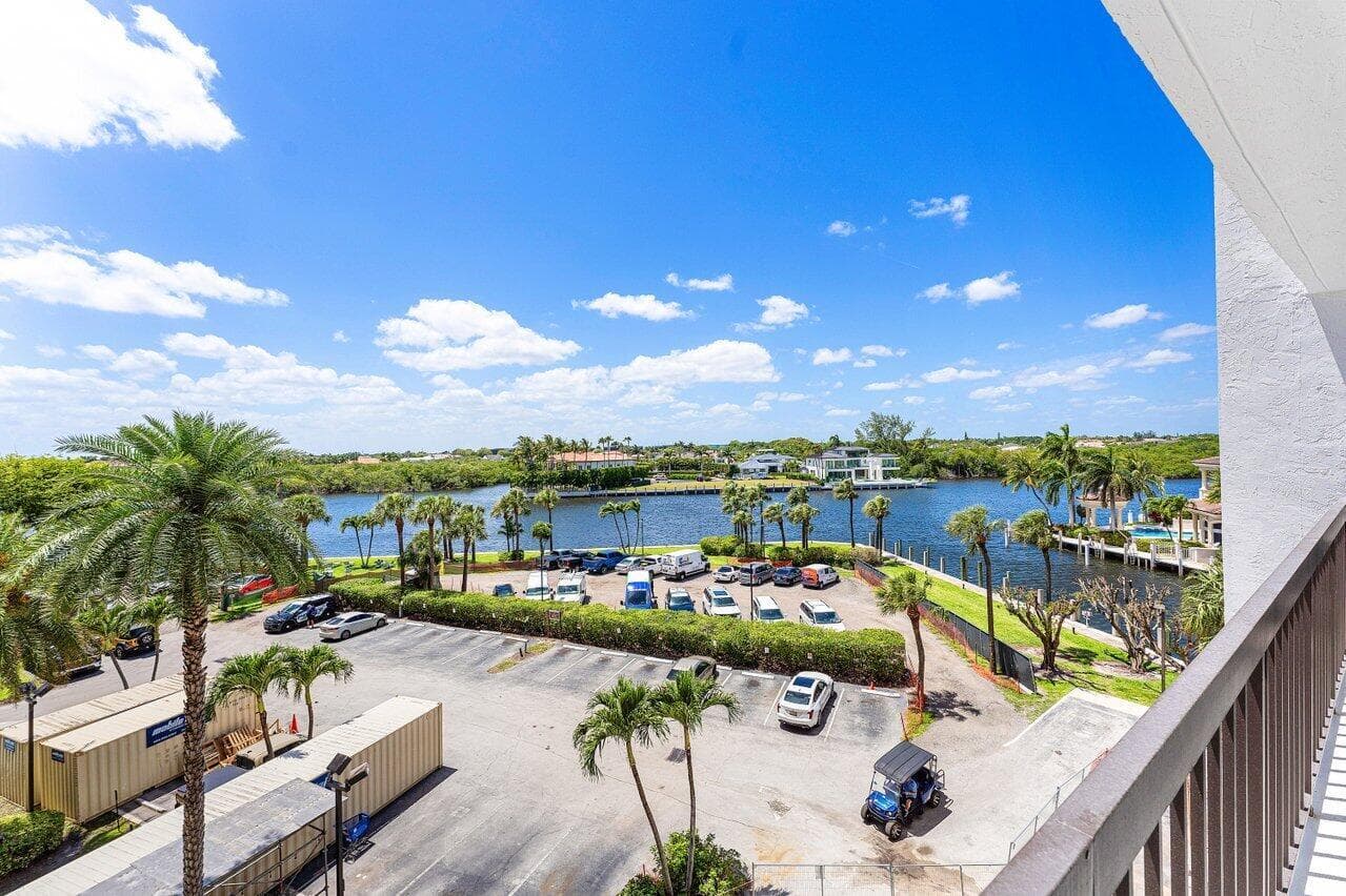4740 S Ocean Boulevard 507 photo 21