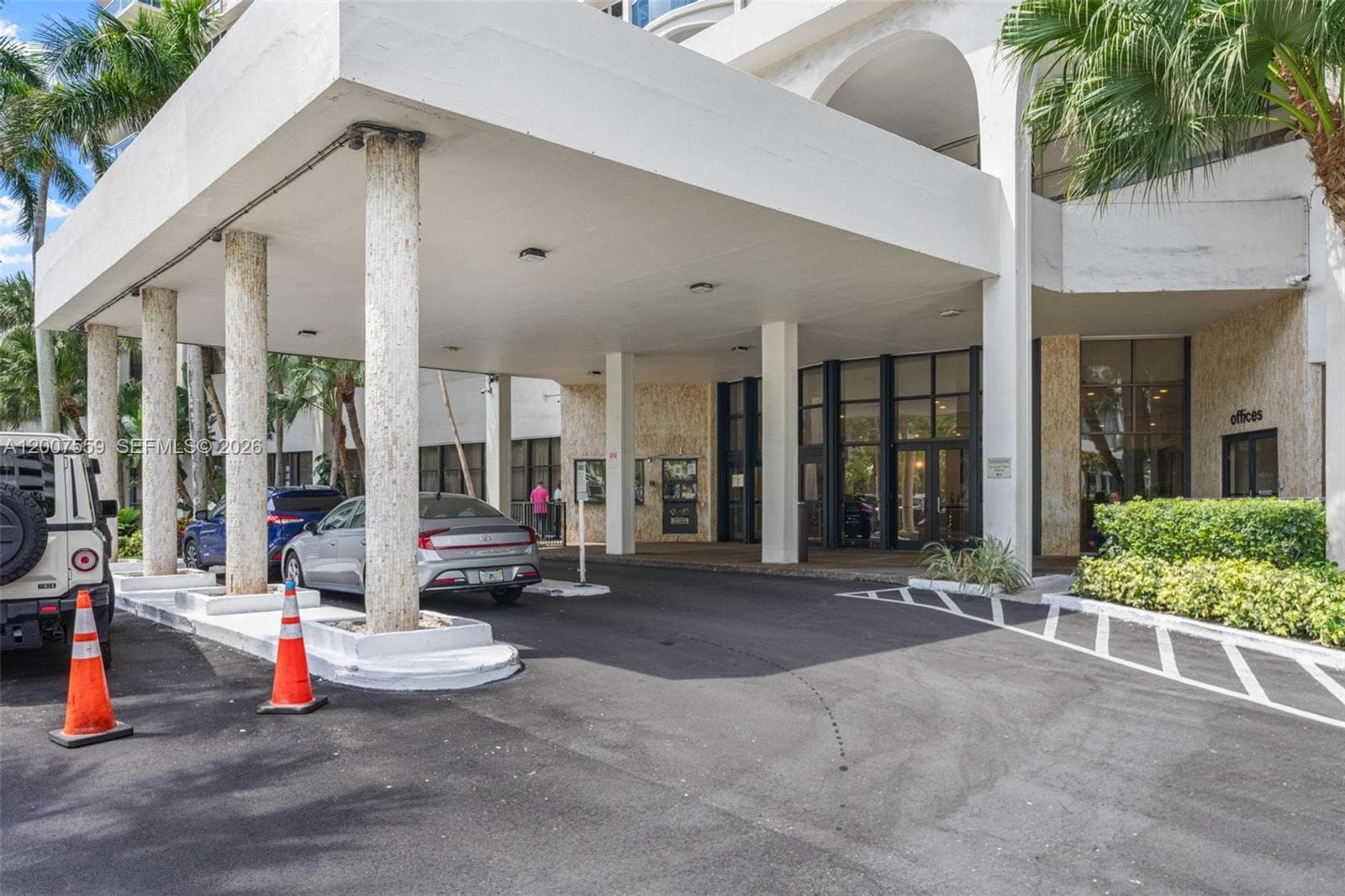 3800 S Ocean Dr 301 photo 3