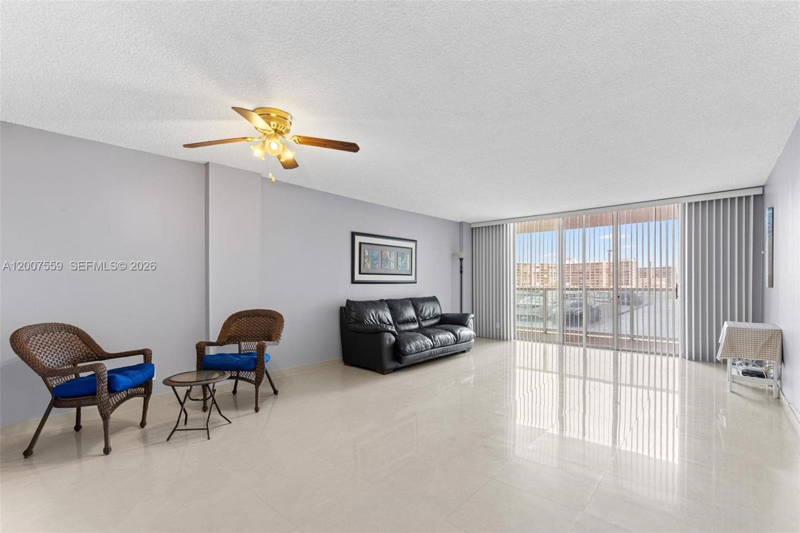 3800 S Ocean Dr 301 photo 11