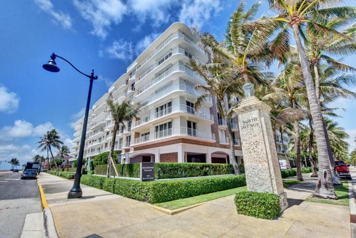 100 Worth Avenue 7 photo 6