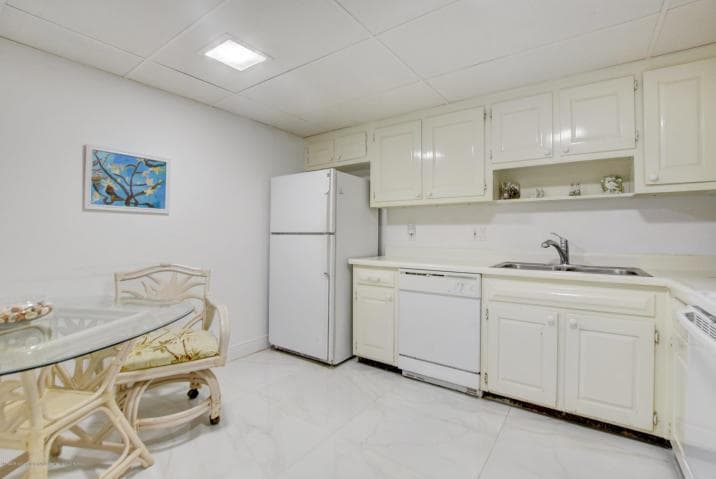 100 Worth Avenue 7 photo 24