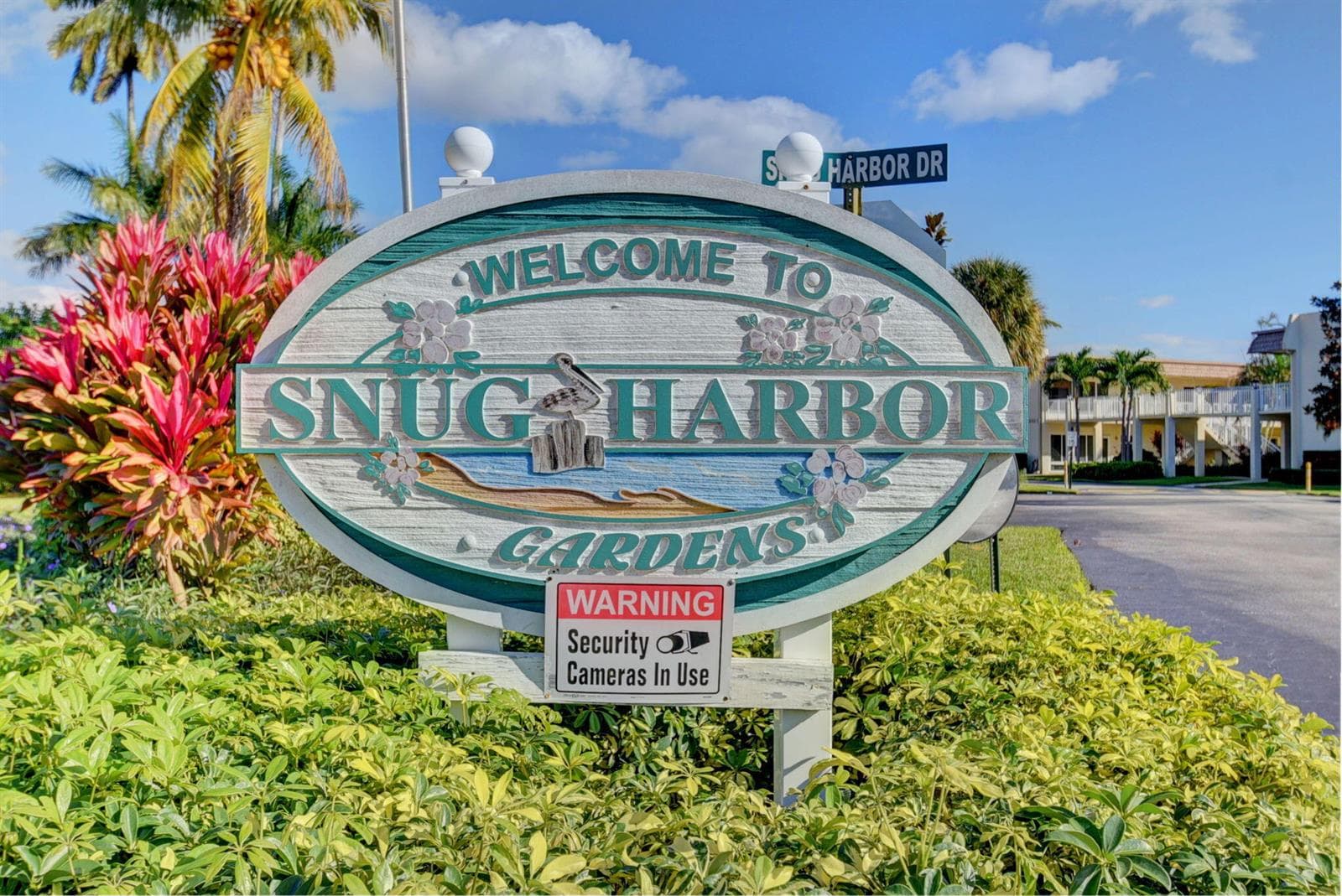 600 Snug Harbor Drive A16 photo 2