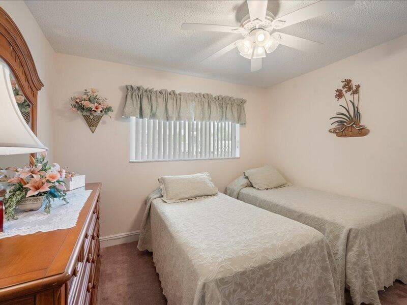 600 Snug Harbor Drive A16 photo 17