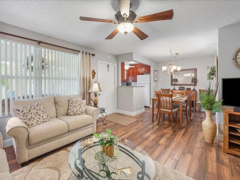600 Snug Harbor Drive A16 photo 10