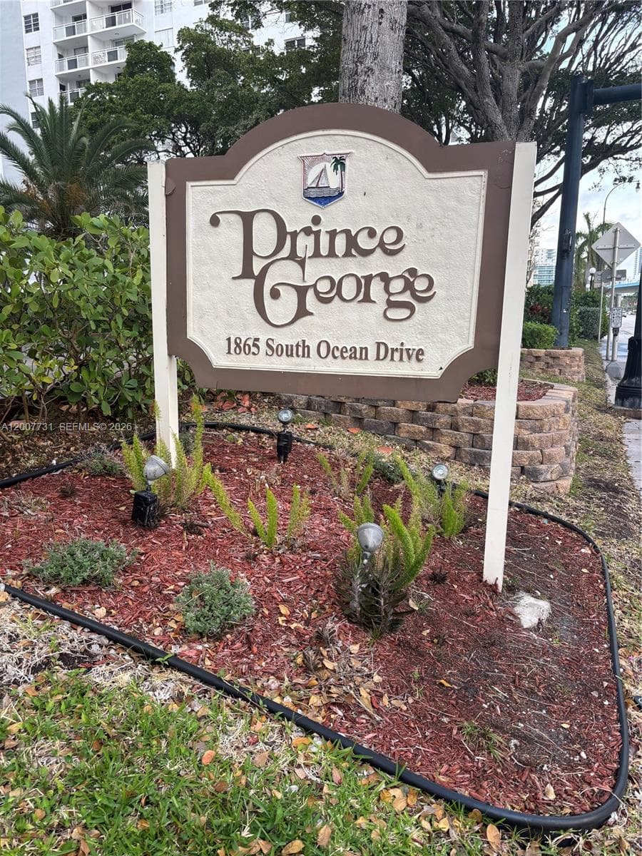 1865 S Ocean Dr 4L photo 1