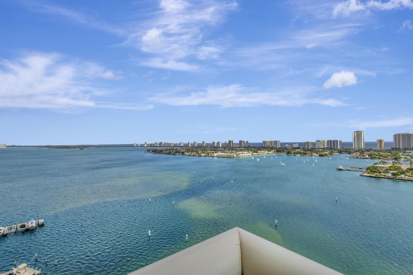 2640 Lake Shore Drive 2608 photo 2