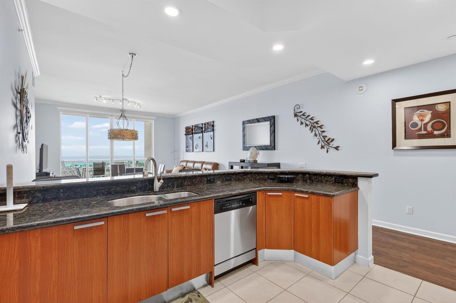 2640 Lake Shore Drive 2608 photo 13
