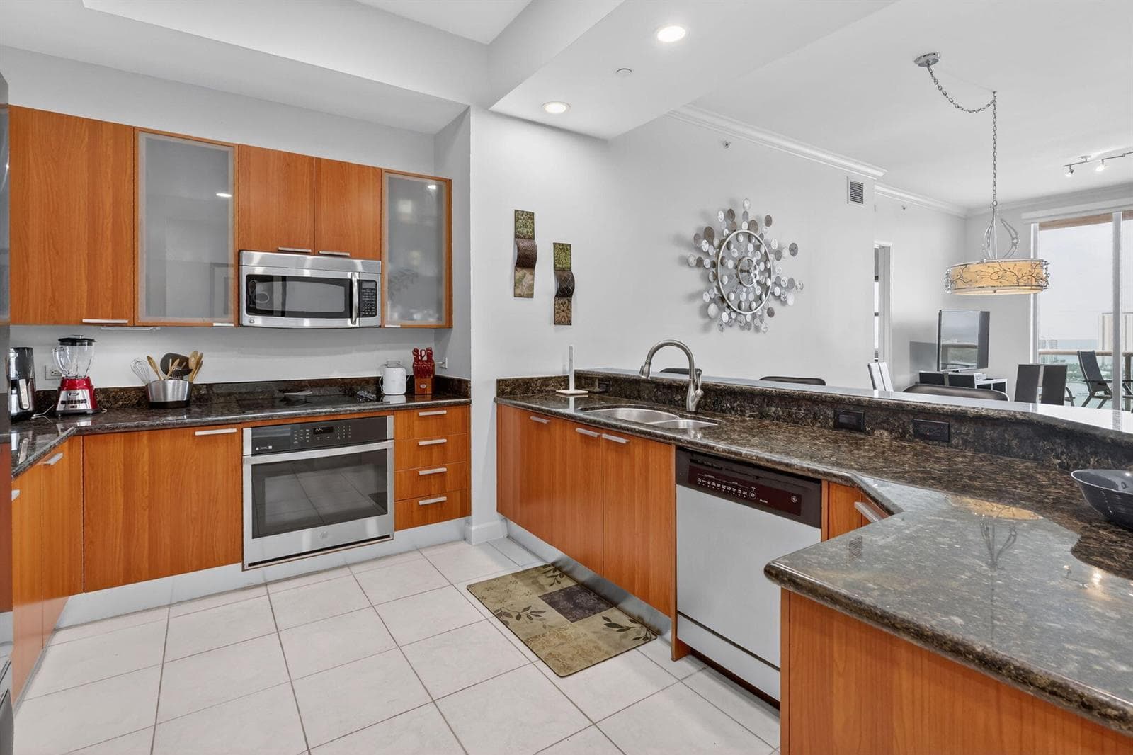 2640 Lake Shore Drive 2608 photo 12
