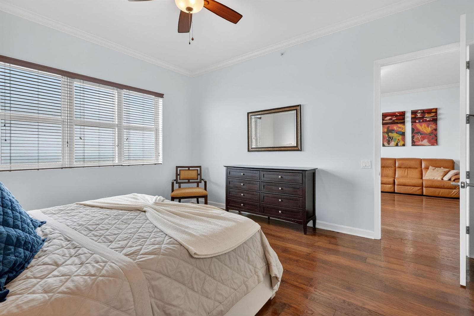 2640 Lake Shore Drive 2608 photo 22