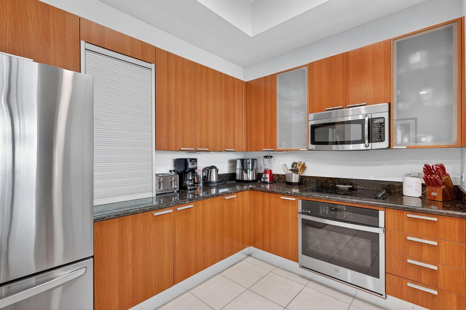2640 Lake Shore Drive 2608 photo 15