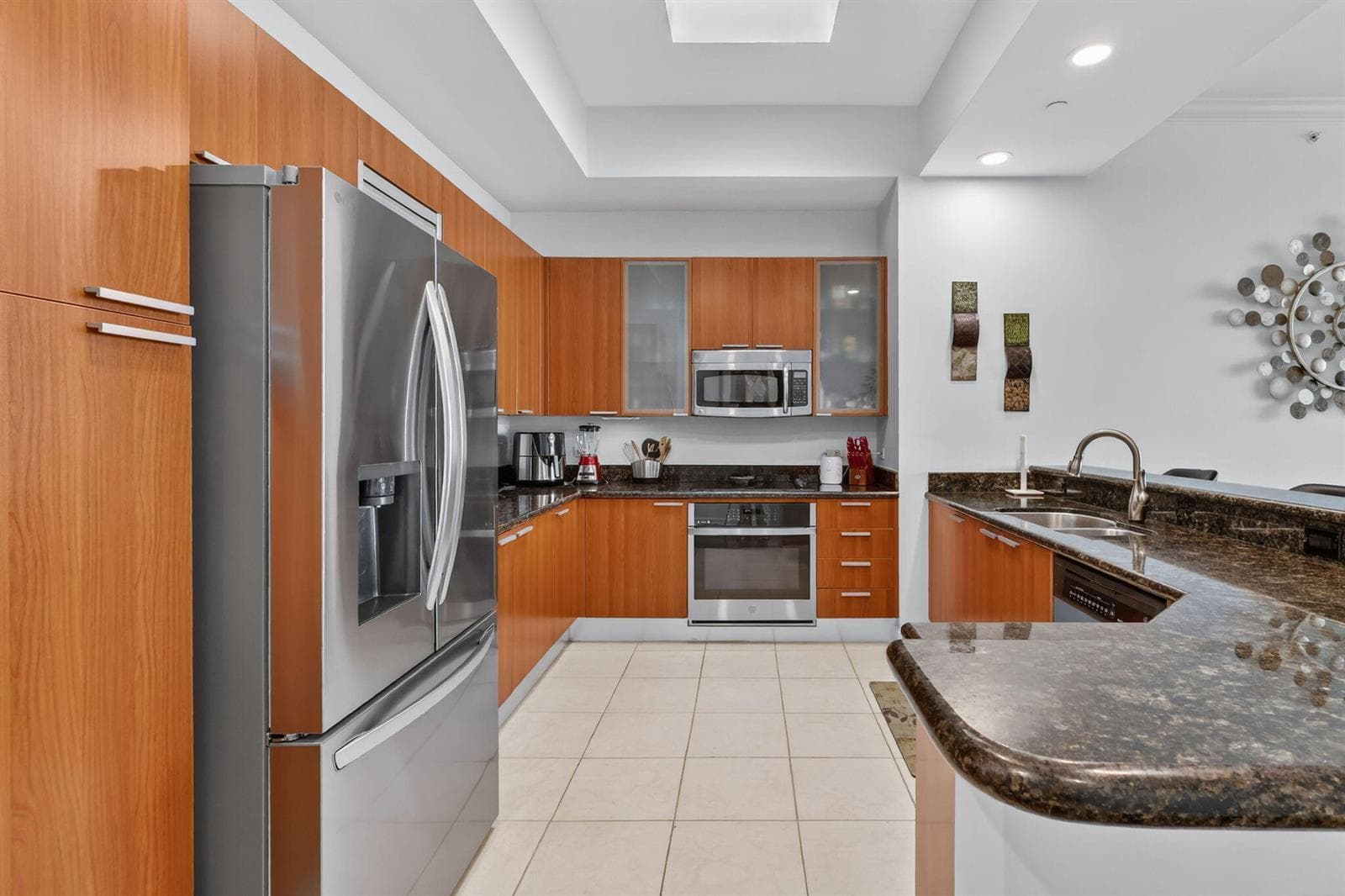 2640 Lake Shore Drive 2608 photo 11