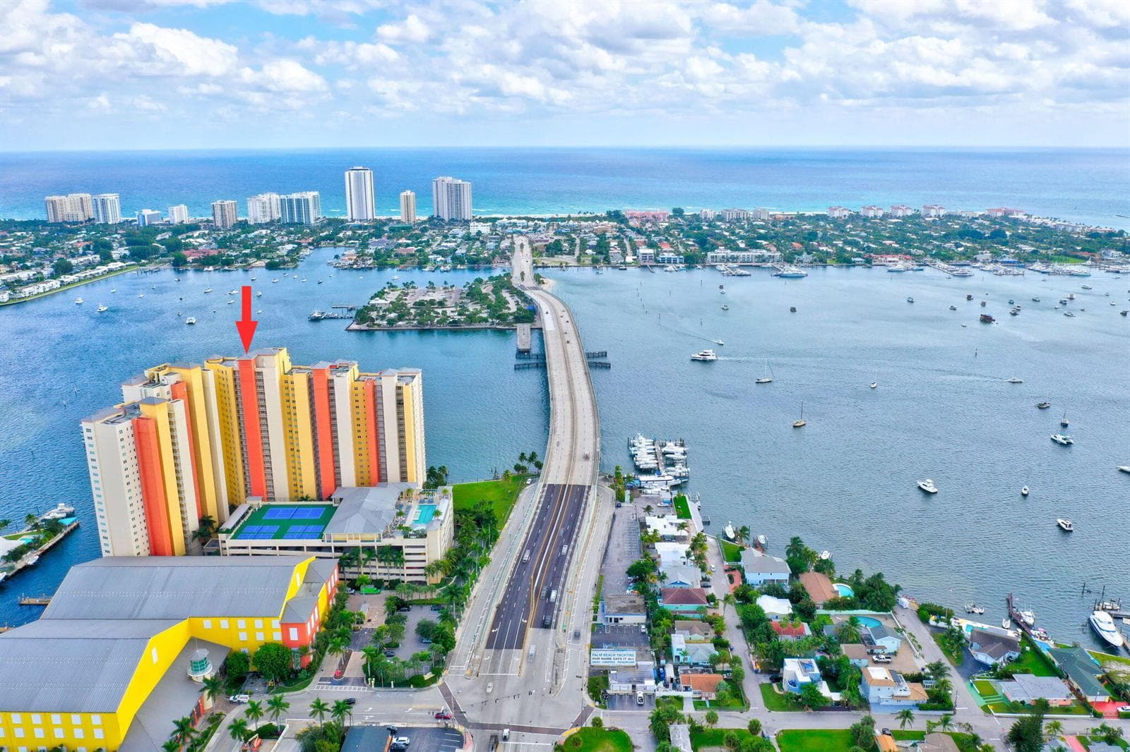 2640 Lake Shore Drive 2608 photo 4