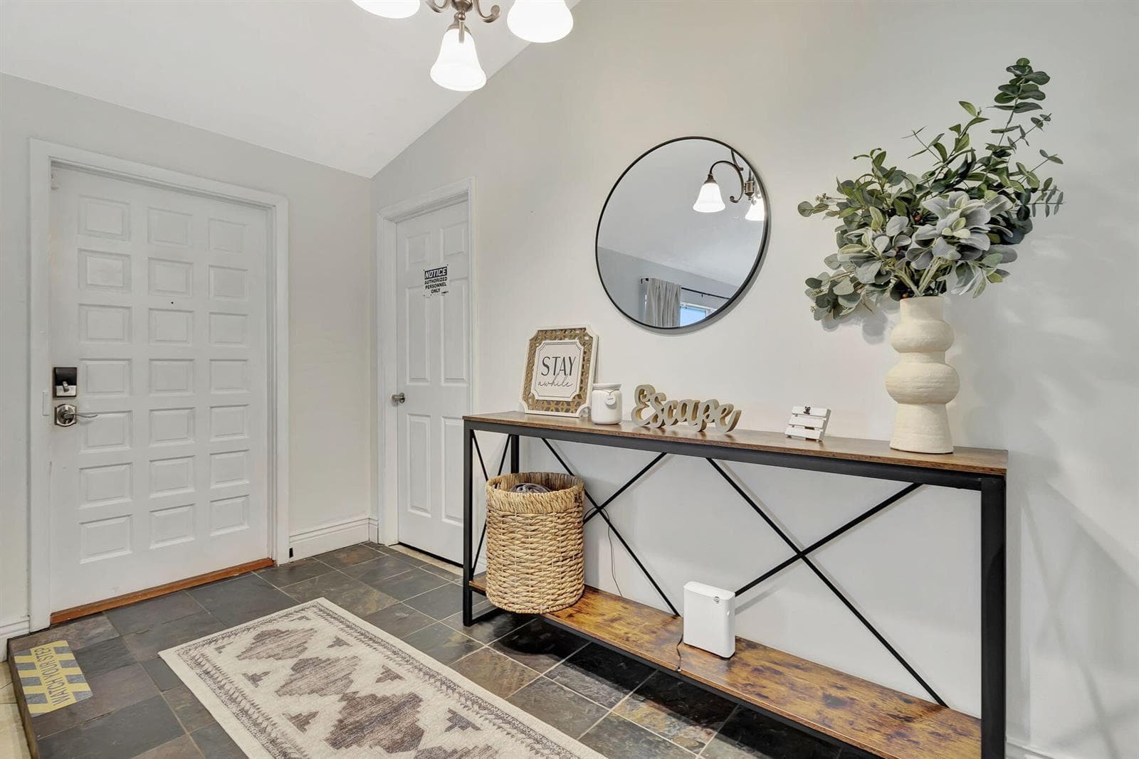 1104 Jackpine Street (season Furnished Rental) photo 17