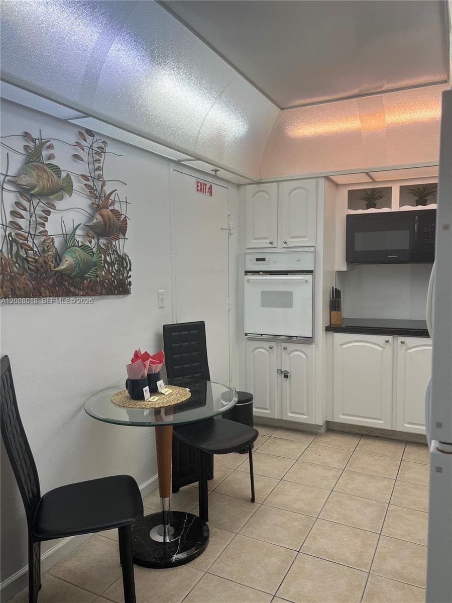3901 S Ocean Dr 14T photo 5