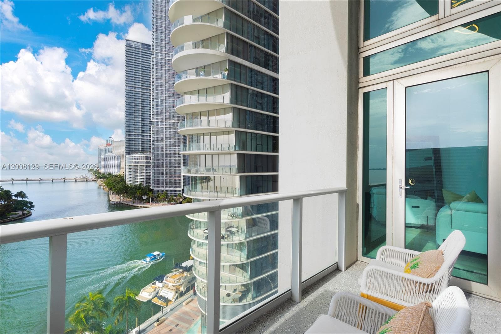 300 S Biscayne Blvd L-1014 photo 6