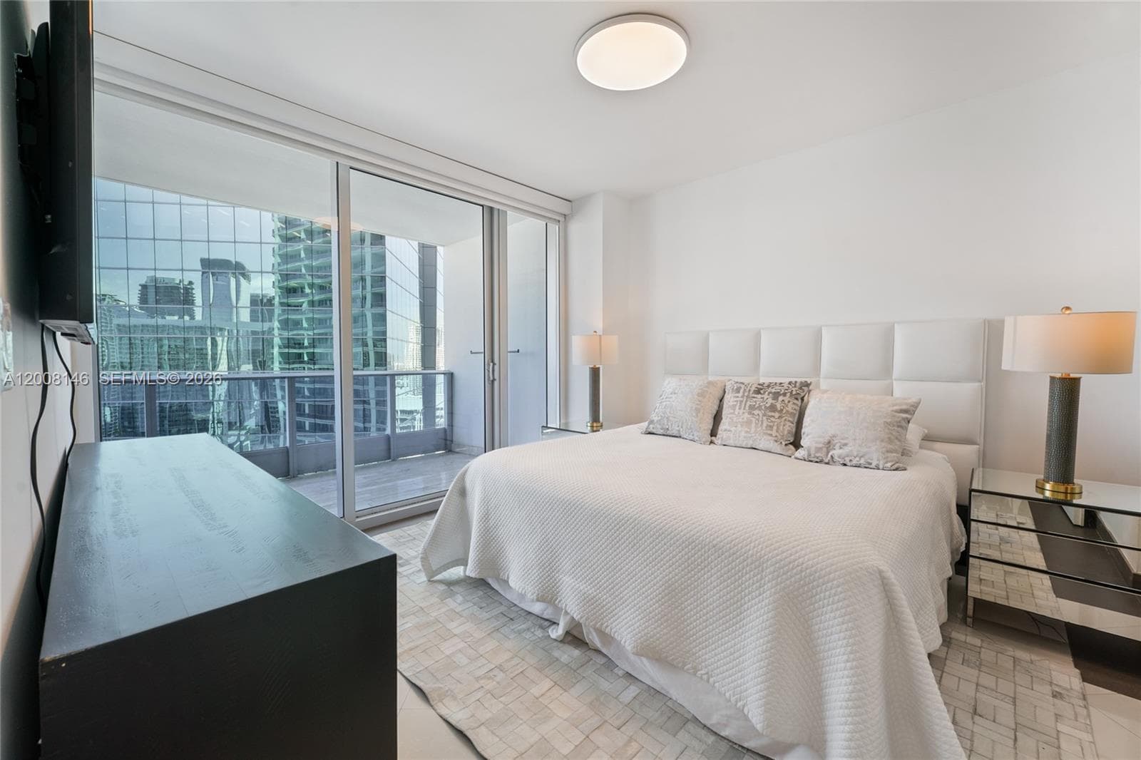 200 Biscayne Boulevard Way 3613 photo 12