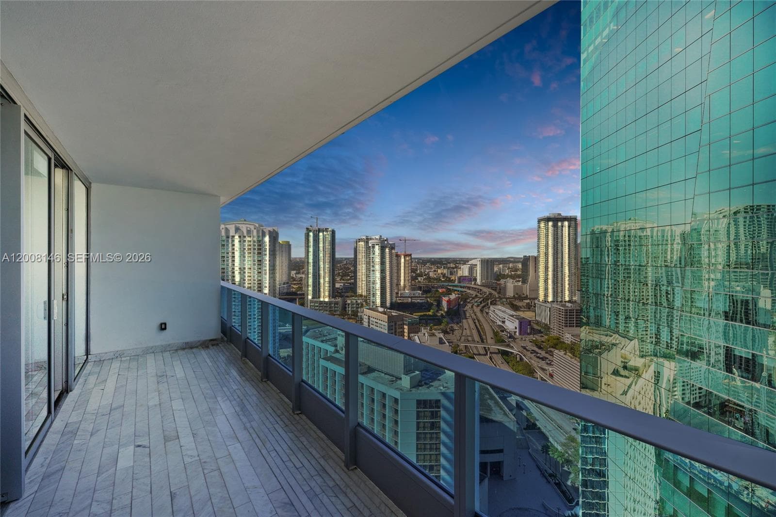 200 Biscayne Boulevard Way 3613 photo 1