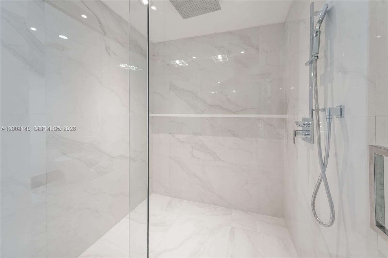 200 Biscayne Boulevard Way 3613 photo 18