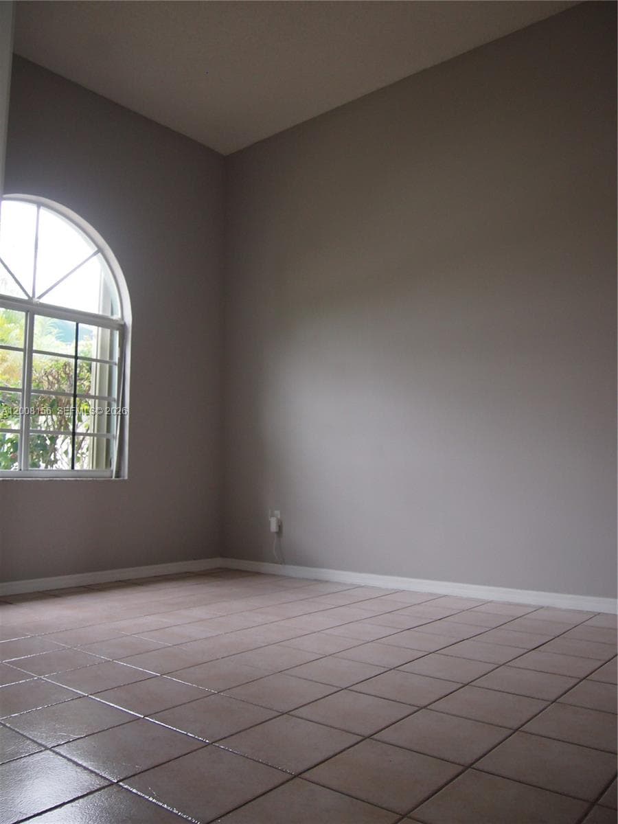16181 141st Ave photo 9
