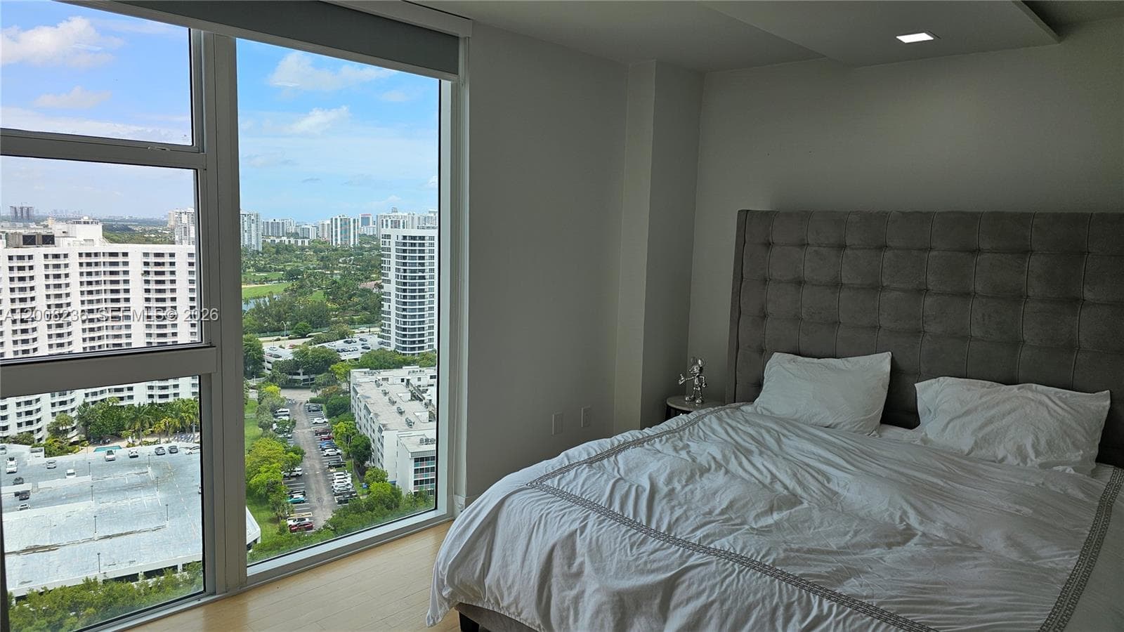 3370 Hidden Bay Dr 2415 photo 12