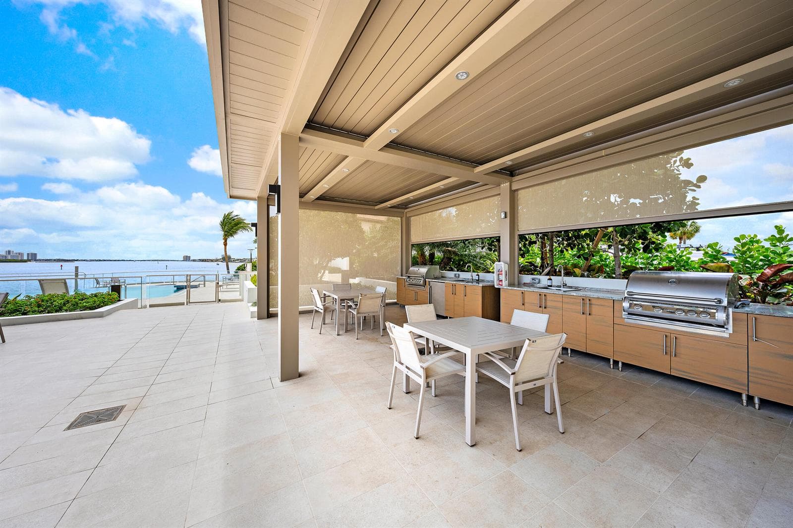 100 Lakeshore Drive 354 photo 20