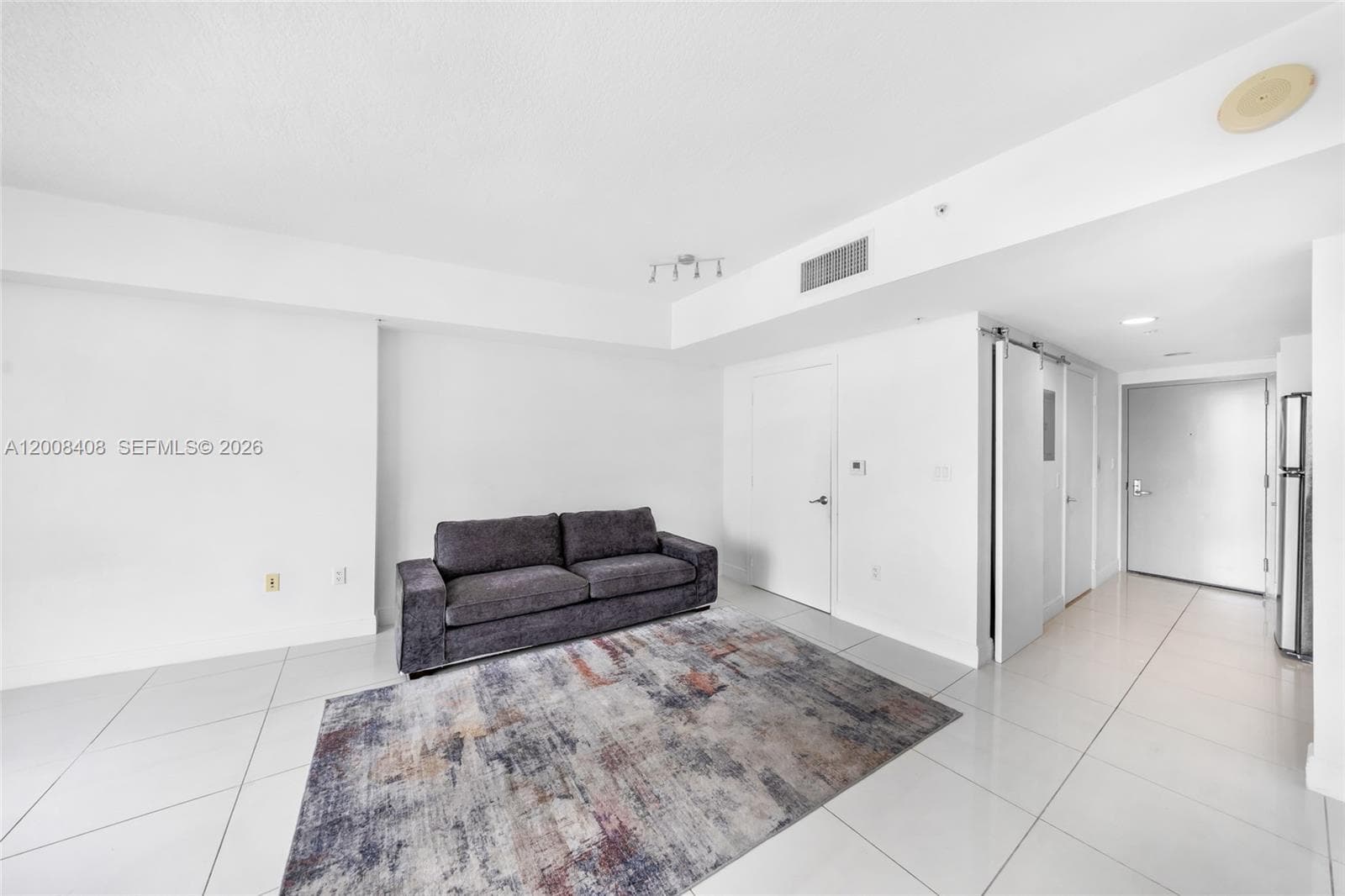 1750 N Bayshore Dr 3308 photo 16