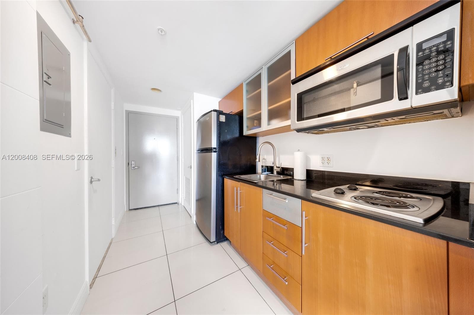 1750 N Bayshore Dr 3308 photo 3